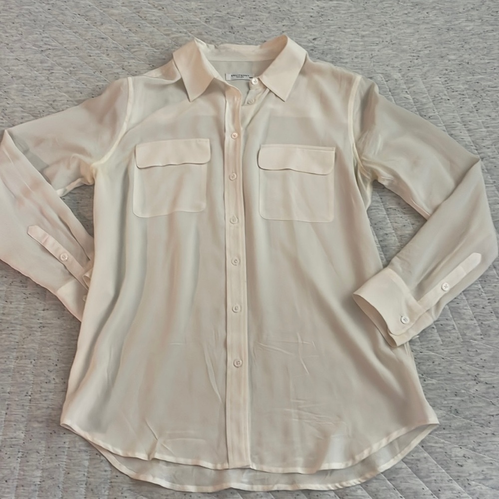 Equipment Slim Signature Silk Shirt in Nature White